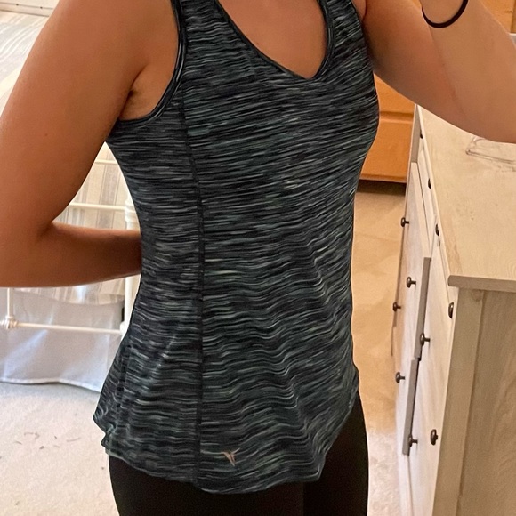 Cross-Back Athletic Tank - Picture 2 of 6